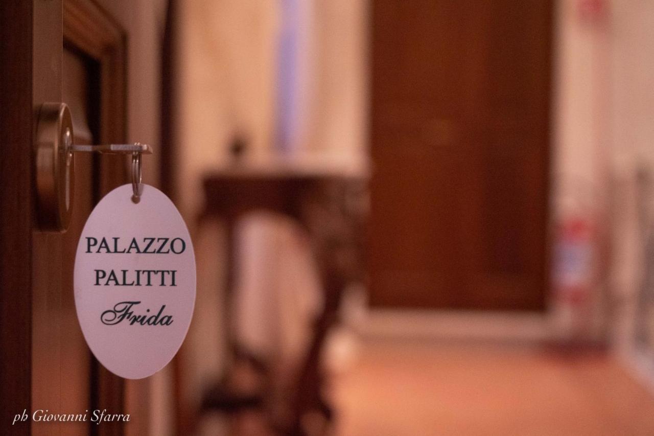 Bed and Breakfast Palazzo Palitti Roio Exterior foto
