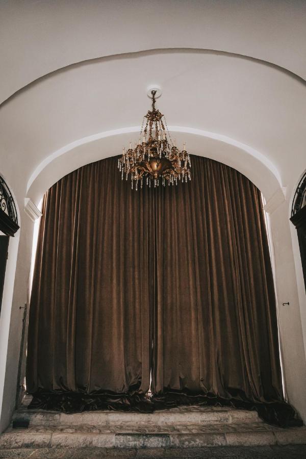 Bed and Breakfast Palazzo Palitti Roio Exterior foto
